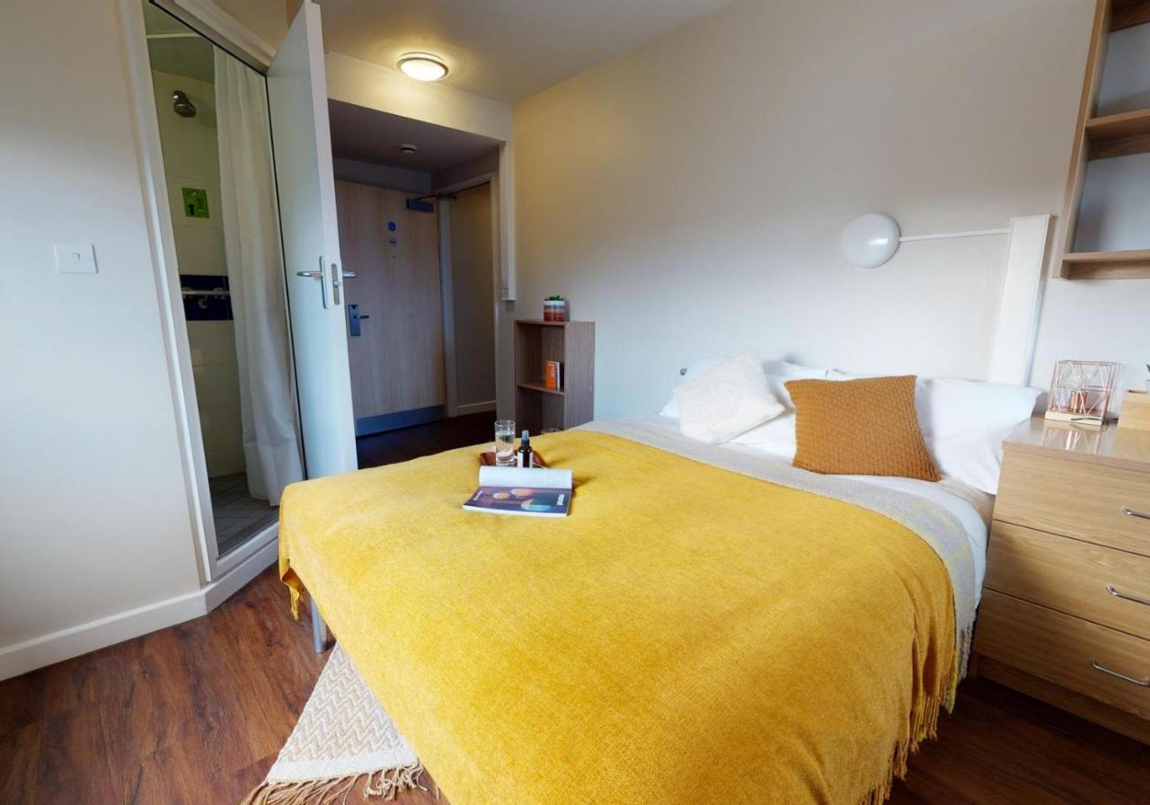 Private Bedrooms With Shared Kitchen And Studios At Iq Tufnell House In لندن المظهر الخارجي الصورة